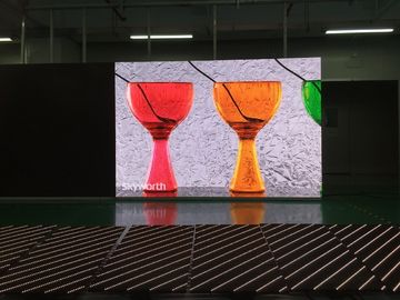 Màn hình Led cho thuê nhỏ trong nhà Pixel P2.5, Màn hình Led sân khấu Thang màu xám cao