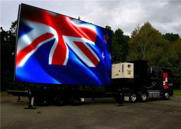 Full Color Mobile Trailer LED Hiển thị Billboard Loại LED SMD2727 Dễ vận hành